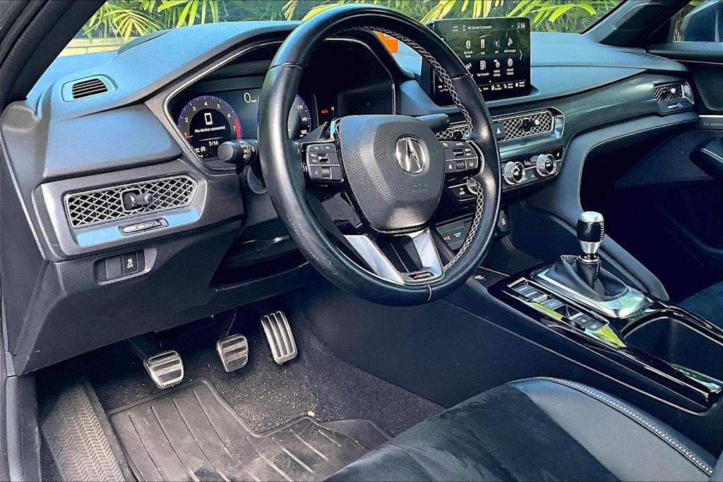Thumbnail: 2023 Acura Integra - 2