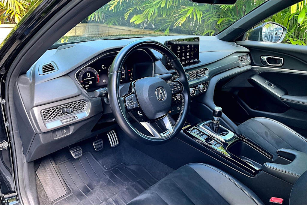 Thumbnail: 2023 Acura Integra - 2