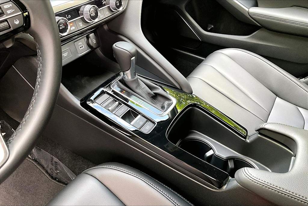 Thumbnail: 2025 Acura Integra - 16