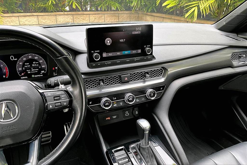 Thumbnail: 2023 Acura Integra - 15