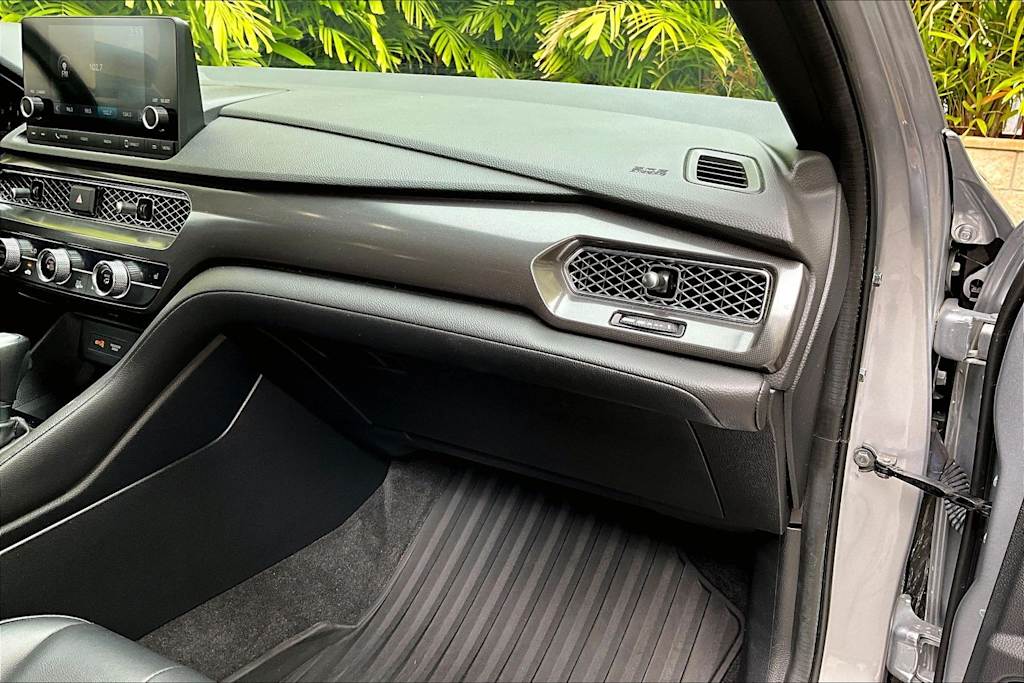 Thumbnail: 2023 Acura Integra - 24