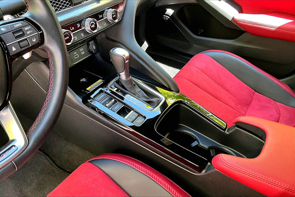 Thumbnail: 2025 Acura Integra - 17