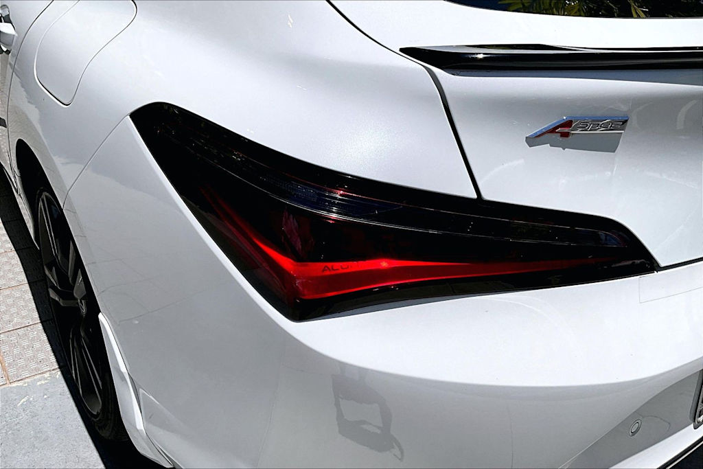 Thumbnail: 2024 Acura Integra - 32