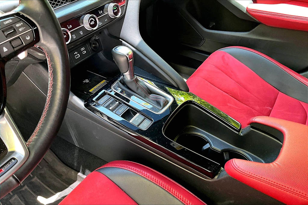 Thumbnail: 2024 Acura Integra - 17