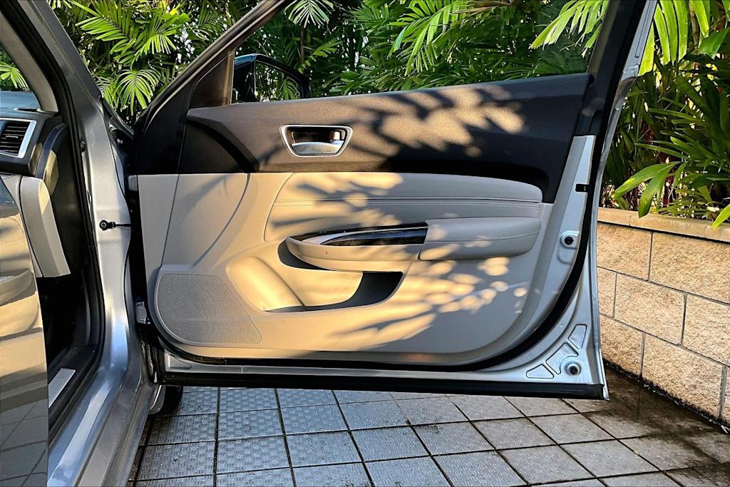 Thumbnail: 2019 Acura TLX - 28