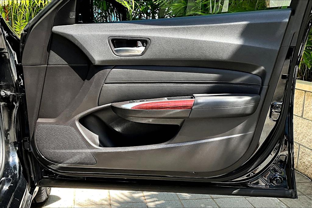 Thumbnail: 2015 Acura TLX - 29