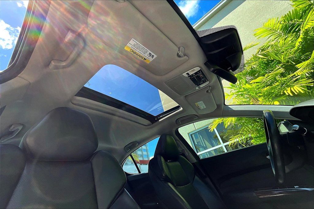 Thumbnail: 2015 Acura TLX - 20