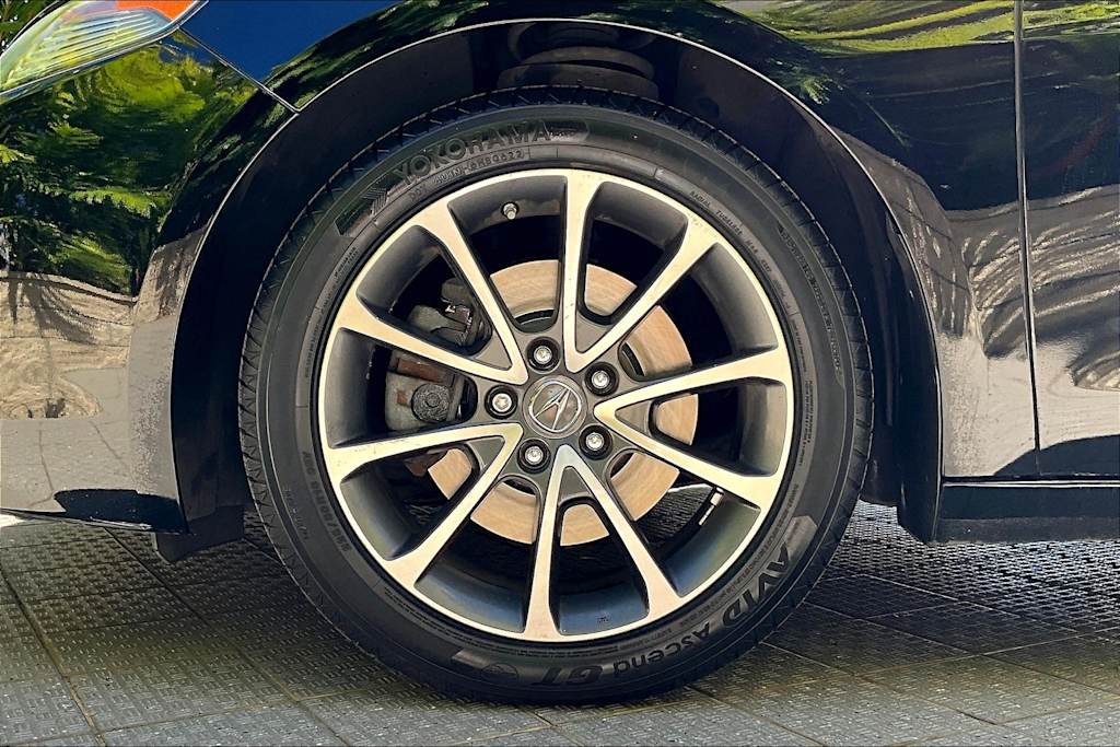 Thumbnail: 2015 Acura TLX - 8
