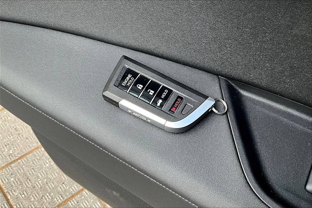 Thumbnail: 2025 Acura TLX - 21