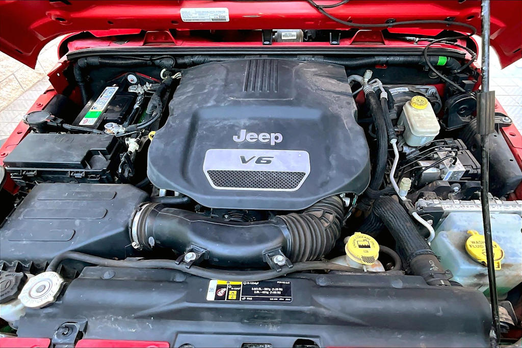 Thumbnail: 2017 Jeep Wrangler - 9