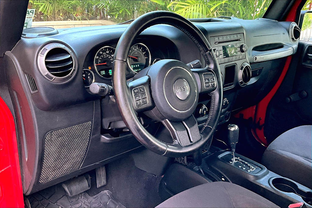 Thumbnail: 2017 Jeep Wrangler - 2