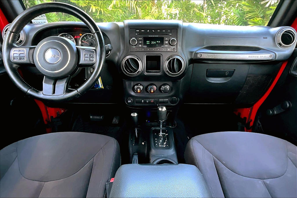 Thumbnail: 2017 Jeep Wrangler - 10