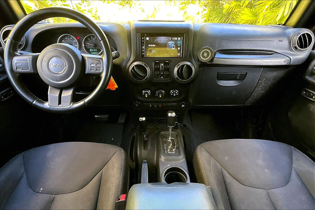 Thumbnail: 2015 Jeep Wrangler - 10