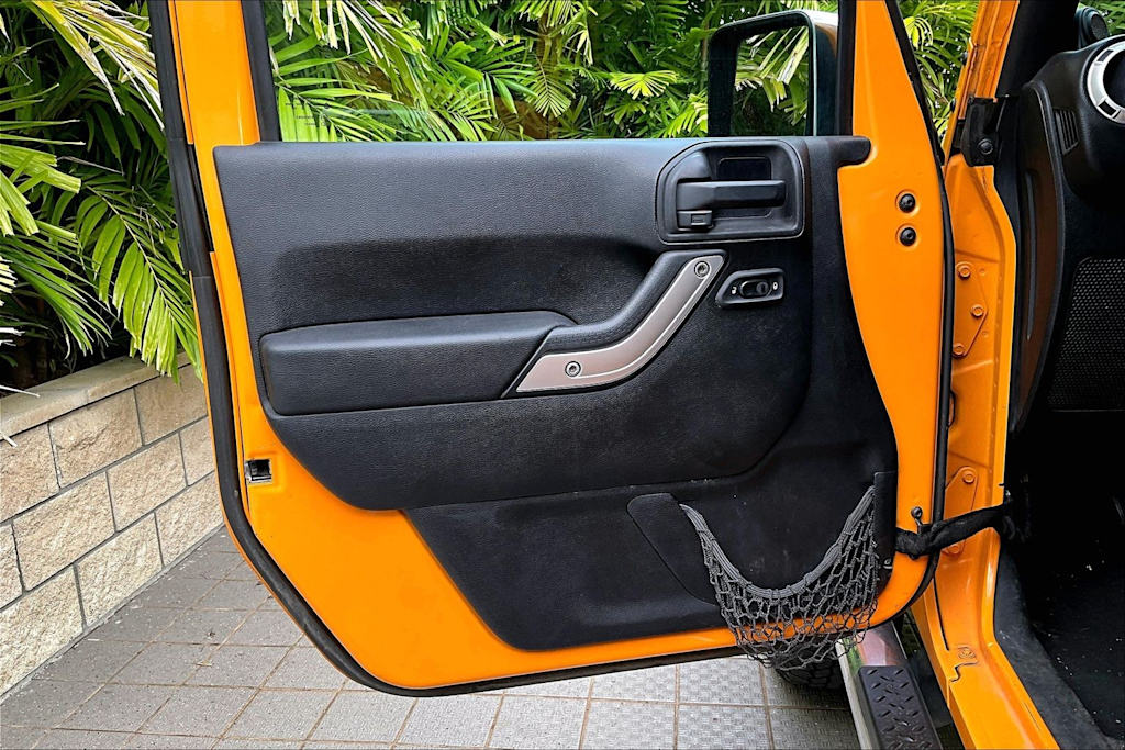 Thumbnail: 2012 Jeep Wrangler - 26