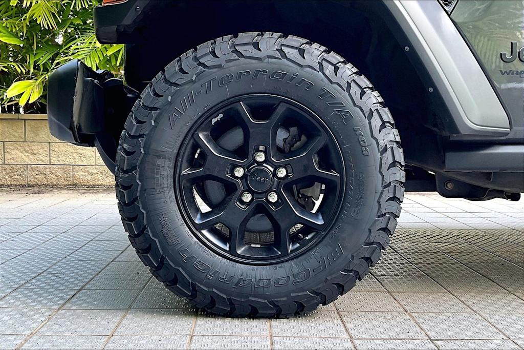 Thumbnail: 2021 Jeep Wrangler - 7