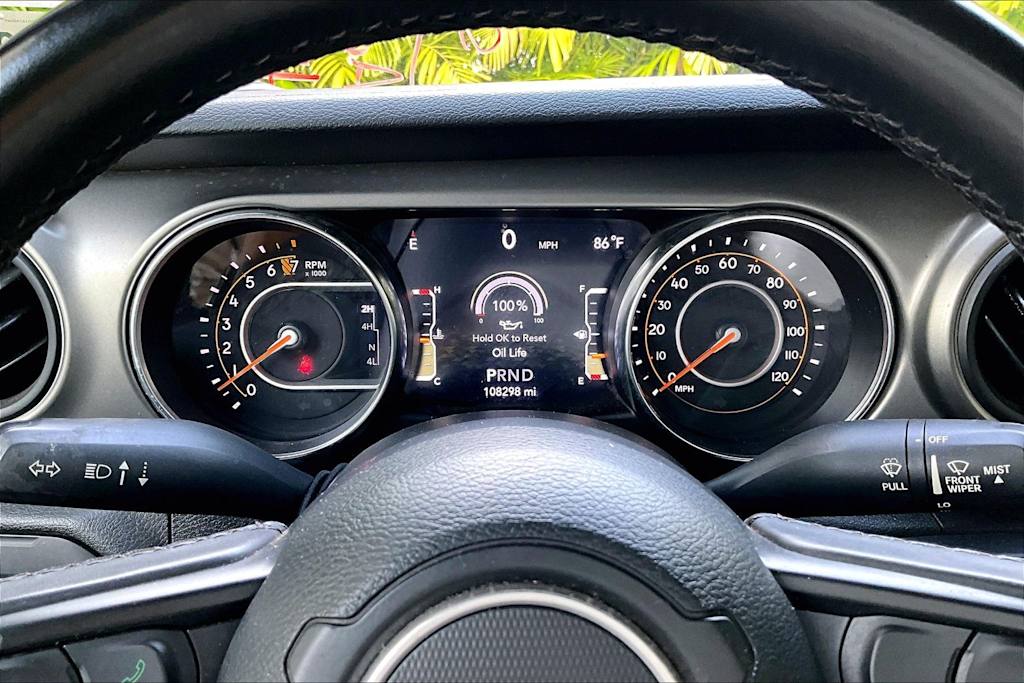 Thumbnail: 2021 Jeep Wrangler - 17