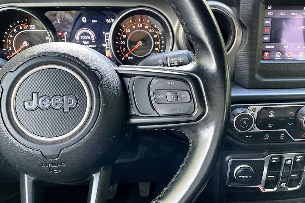 Thumbnail: 2021 Jeep Wrangler - 26
