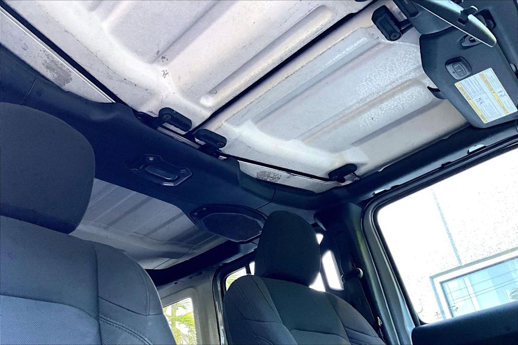 Thumbnail: 2020 Jeep Wrangler - 30
