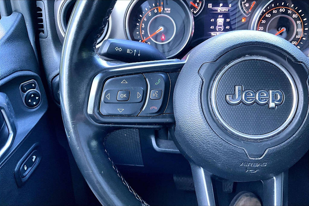 Thumbnail: 2020 Jeep Wrangler - 26