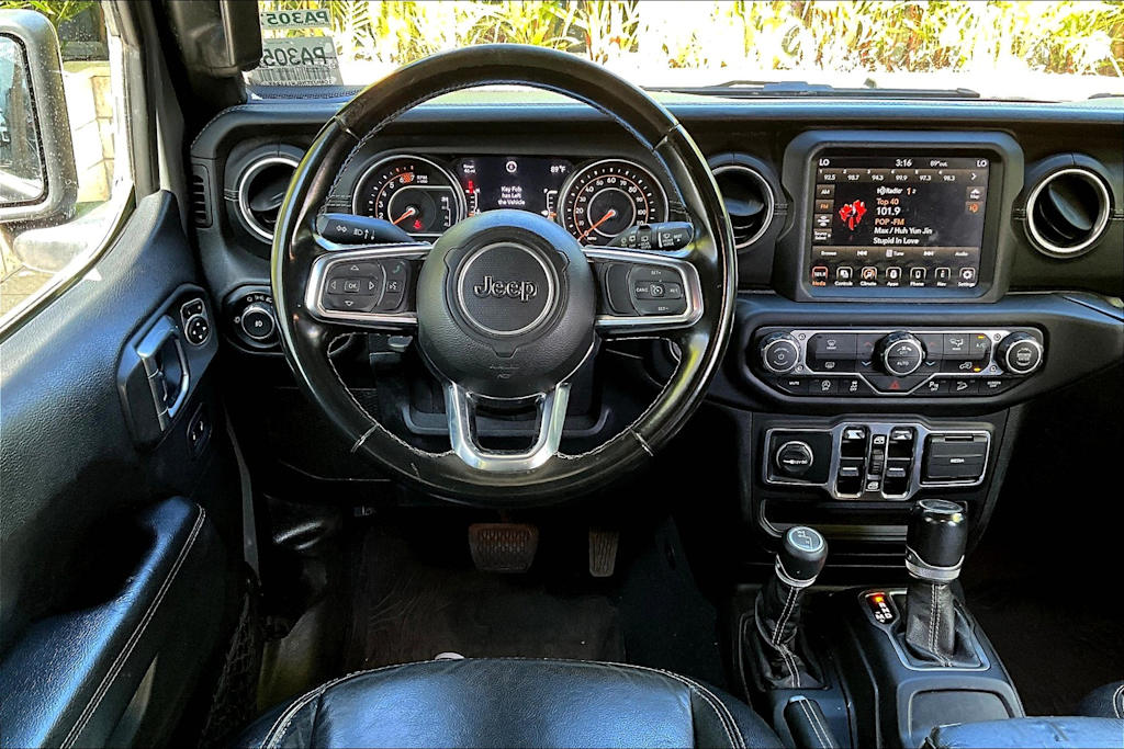 Thumbnail: 2020 Jeep Wrangler - 14
