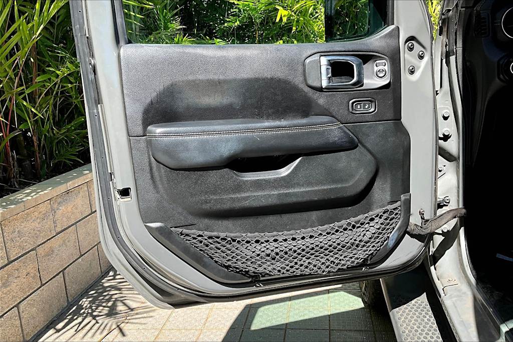 Thumbnail: 2020 Jeep Wrangler - 29