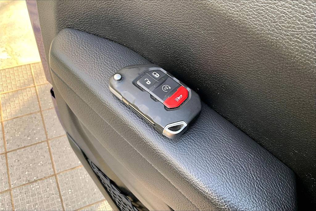 Thumbnail: 2023 Jeep Wrangler - 20