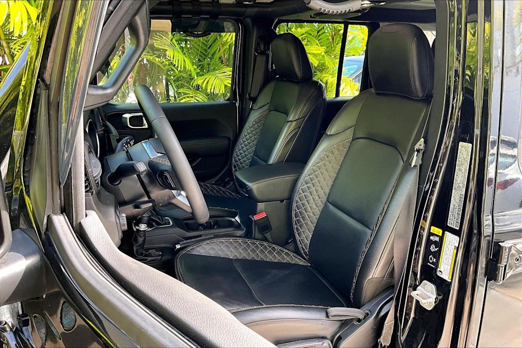 Thumbnail: 2023 Jeep Wrangler - 11