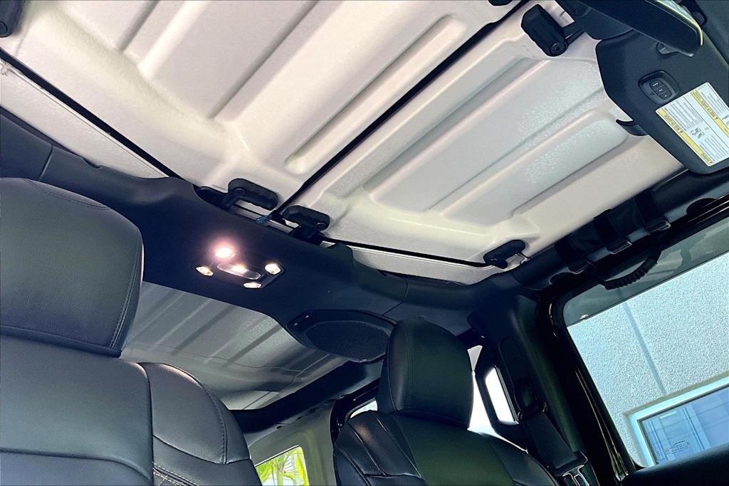 Thumbnail: 2023 Jeep Wrangler - 30