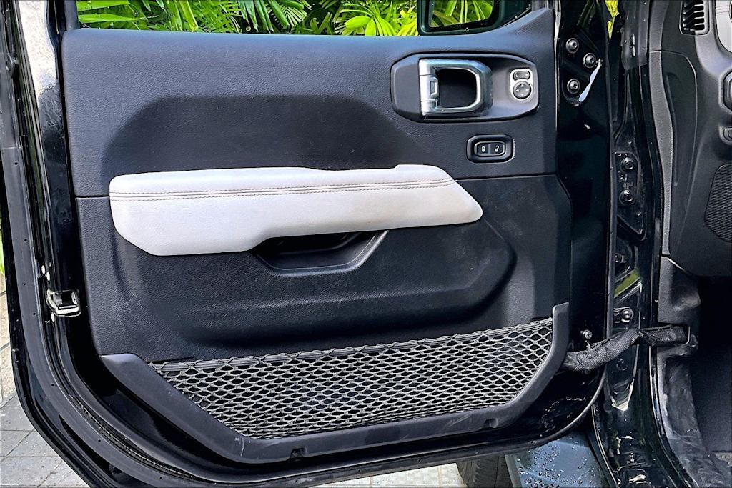 Thumbnail: 2023 Jeep Wrangler - 27