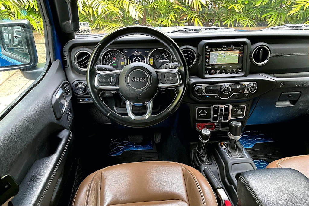 Thumbnail: 2022 Jeep Wrangler - 13