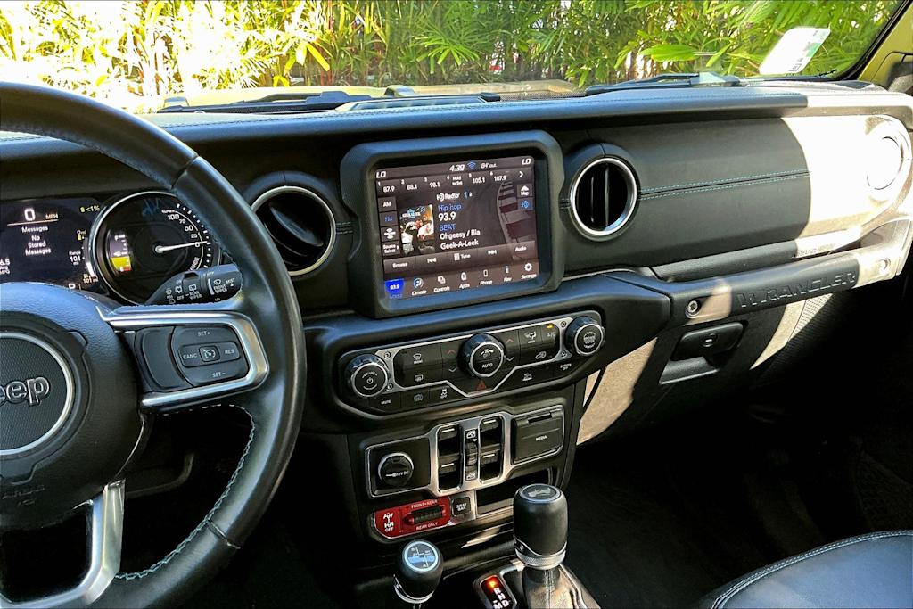 Thumbnail: 2021 Jeep Wrangler - 13