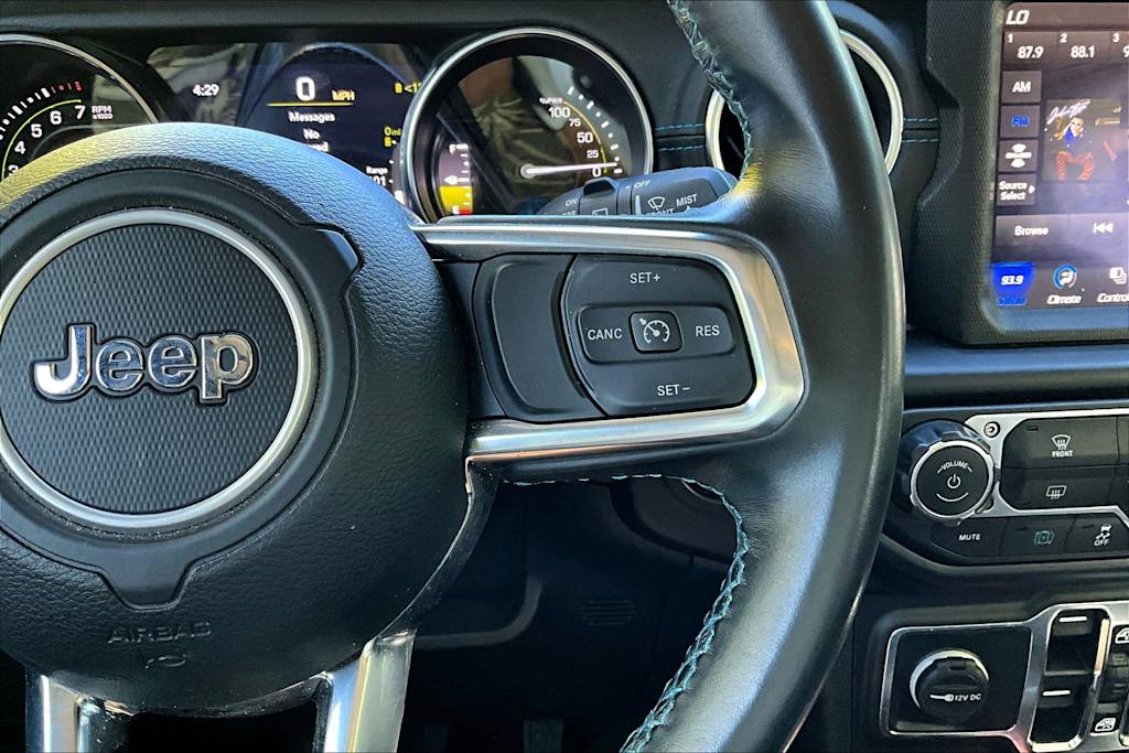 Thumbnail: 2021 Jeep Wrangler - 26