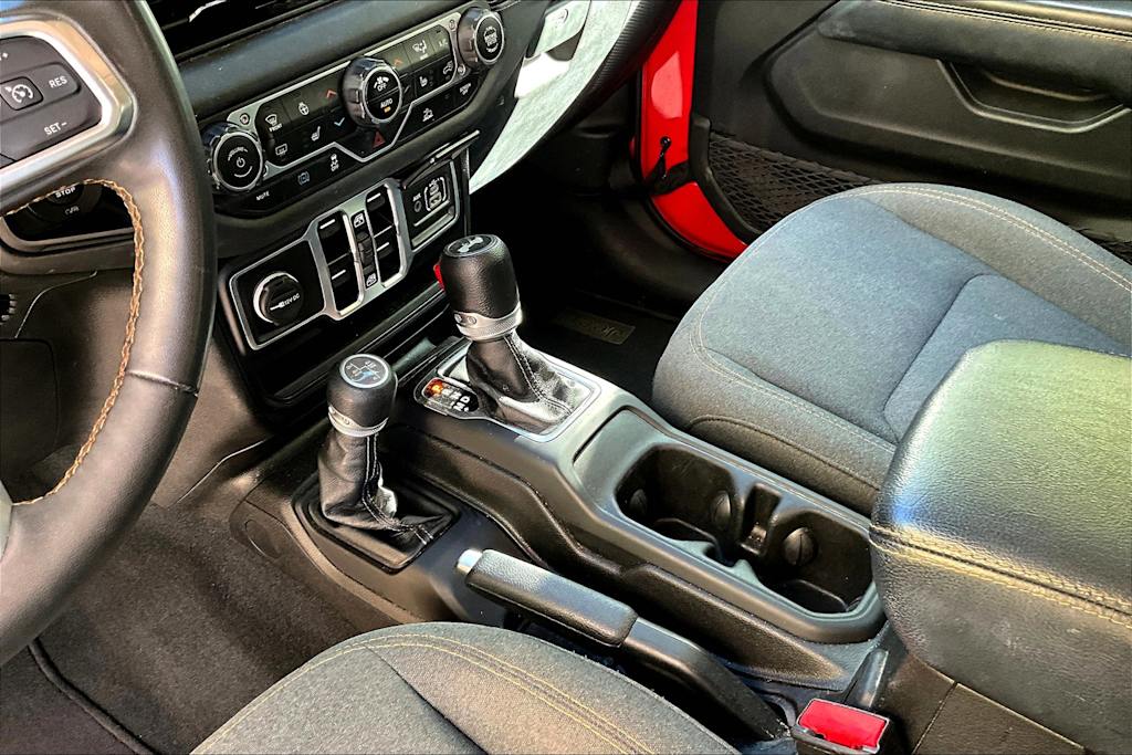 Thumbnail: 2024 Jeep Wrangler - 17