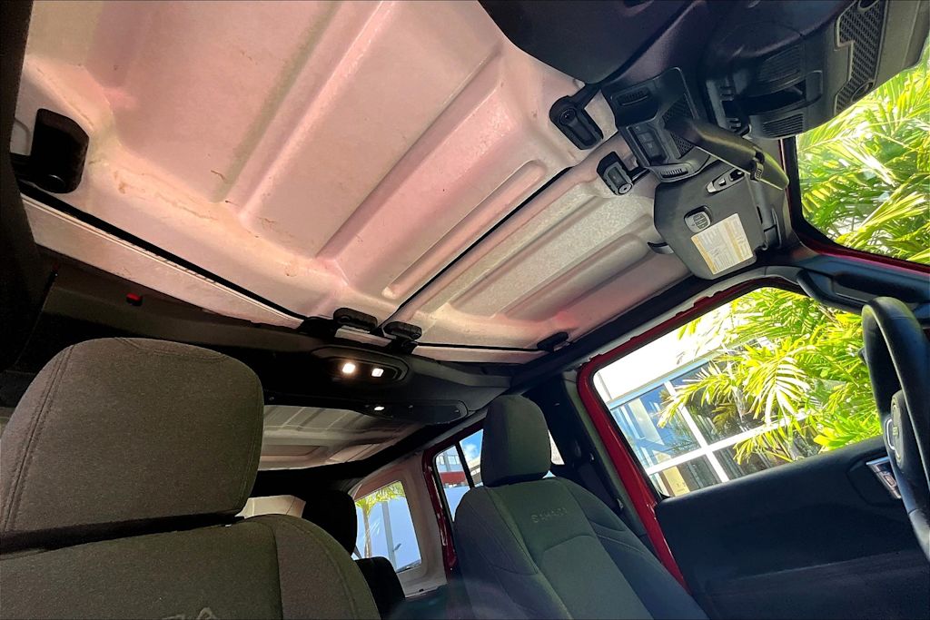 Thumbnail: 2024 Jeep Wrangler - 30