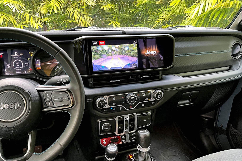 Thumbnail: 2024 Jeep Wrangler - 15