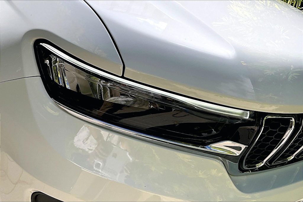 Thumbnail: 2023 Jeep Grand Cherokee - 31