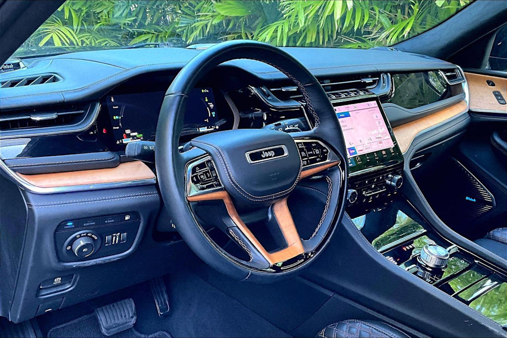 Thumbnail: 2022 Jeep Grand Cherokee - 2