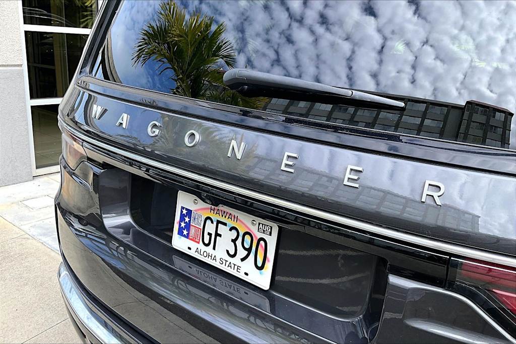 Thumbnail: 2025 Jeep Wagoneer - 7