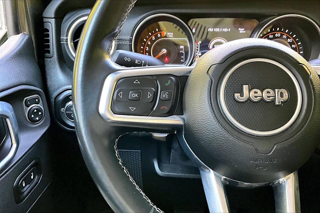 Thumbnail: 2021 Jeep Gladiator - 25