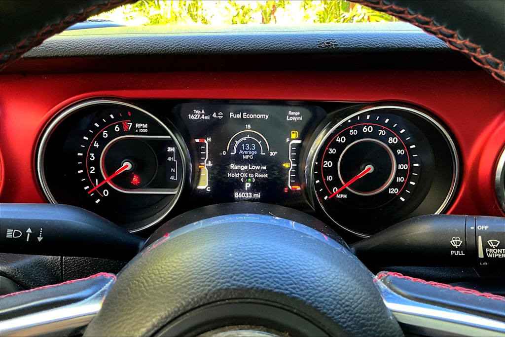 Thumbnail: 2021 Jeep Gladiator - 17