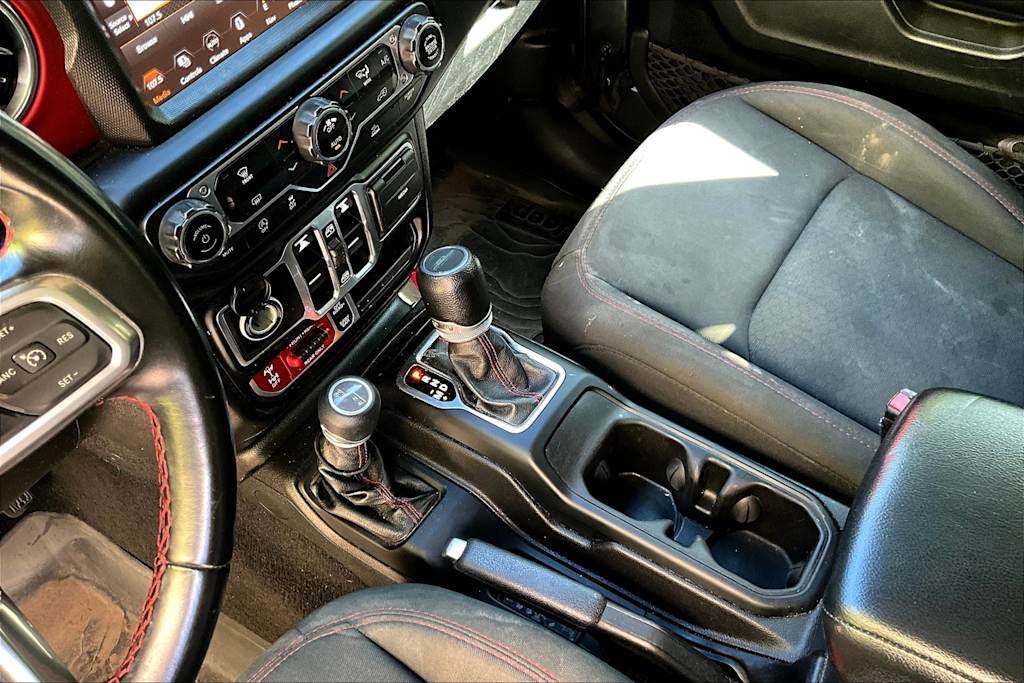 Thumbnail: 2021 Jeep Gladiator - 16