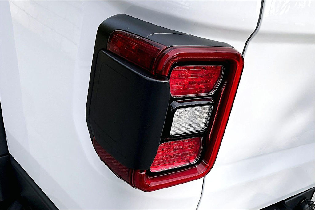 Thumbnail: 2026 Jeep Gladiator - 31