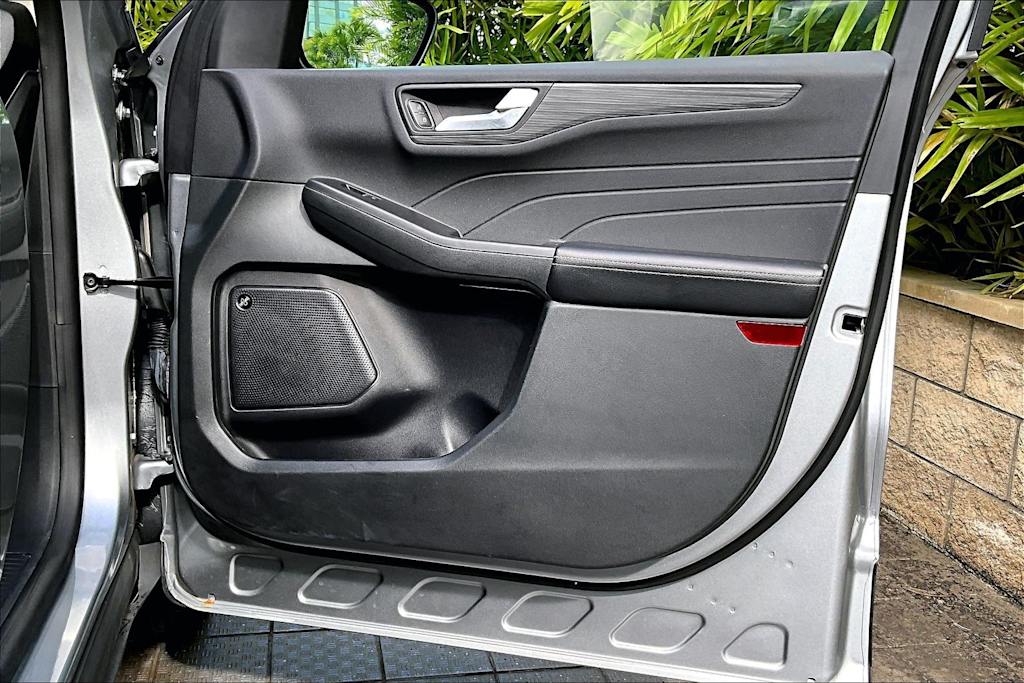 Thumbnail: 2023 Ford Escape - 28