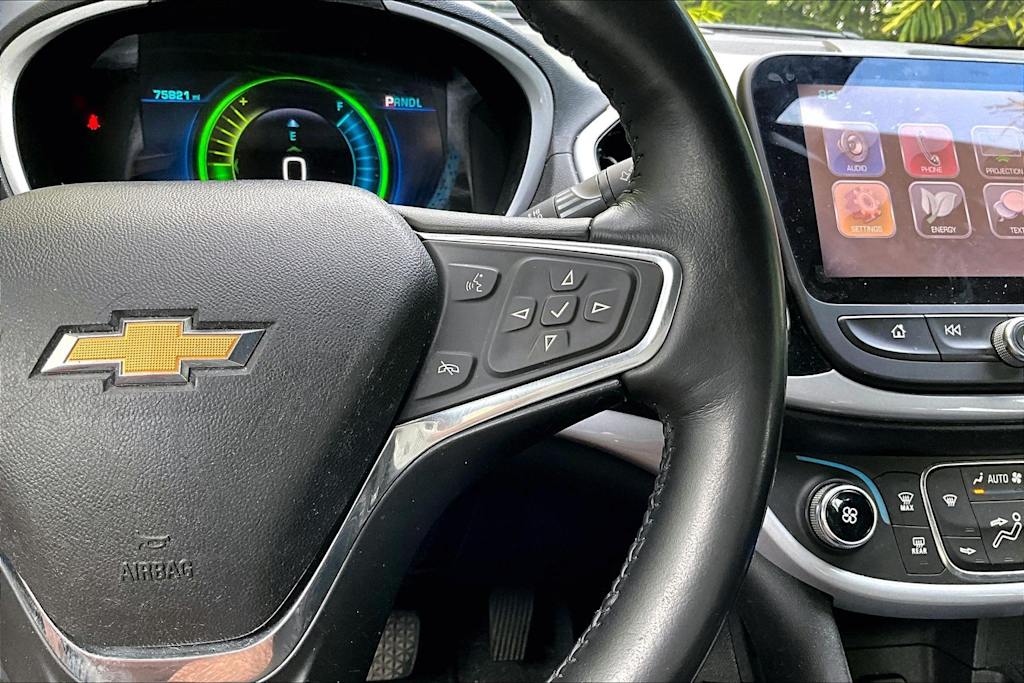 Thumbnail: 2017 Chevrolet Volt - 26