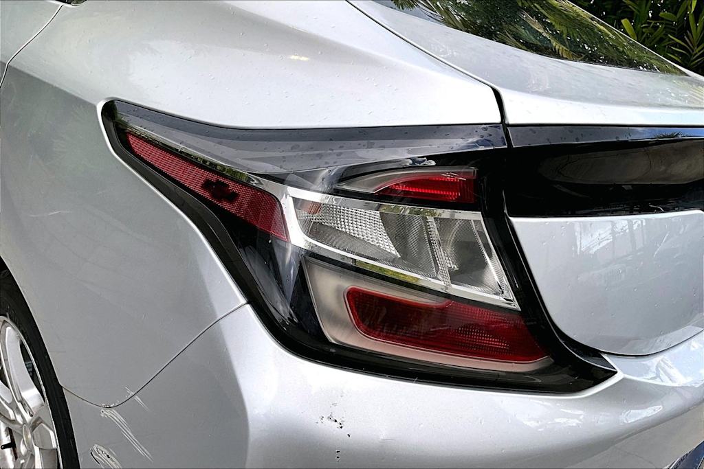 Thumbnail: 2017 Chevrolet Volt - 32