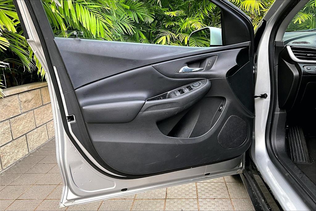 Thumbnail: 2017 Chevrolet Volt - 27