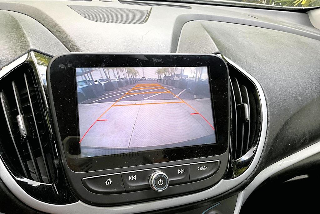 Thumbnail: 2017 Chevrolet Volt - 15