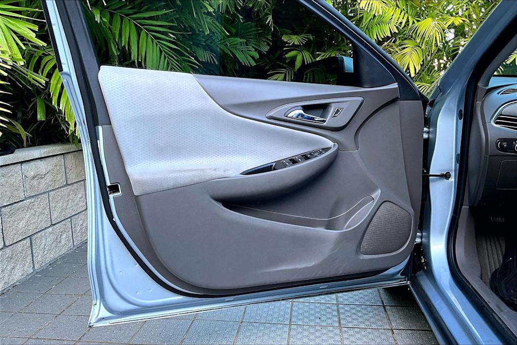 Thumbnail: 2018 Chevrolet Malibu - 27