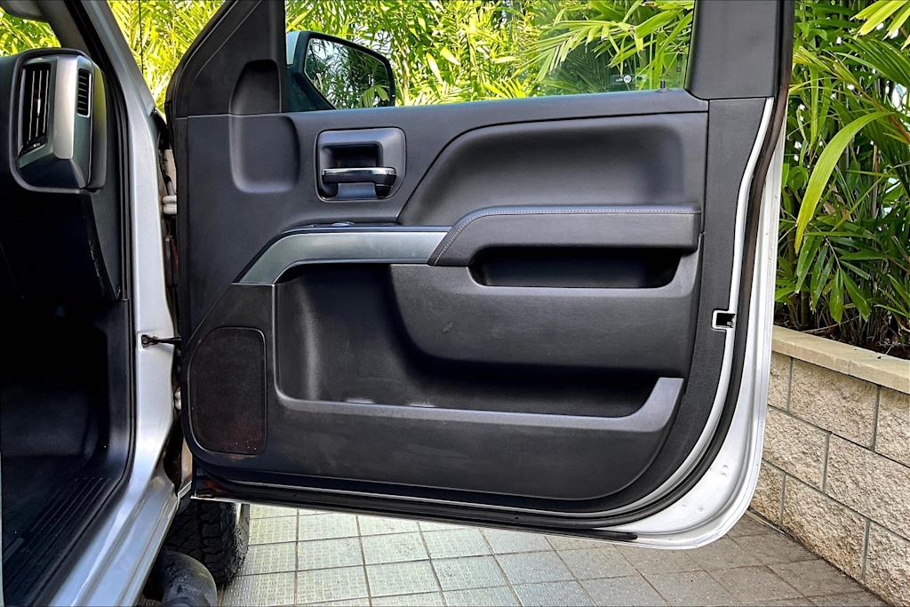 Thumbnail: 2017 Chevrolet Silverado 1500 - 27