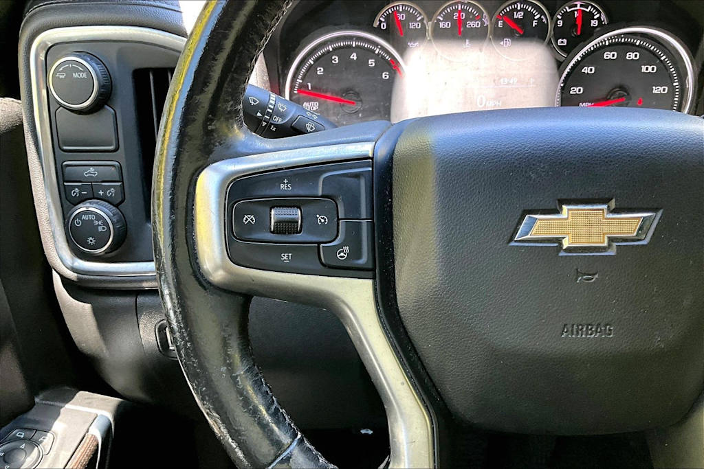 Thumbnail: 2021 Chevrolet Silverado 1500 - 24